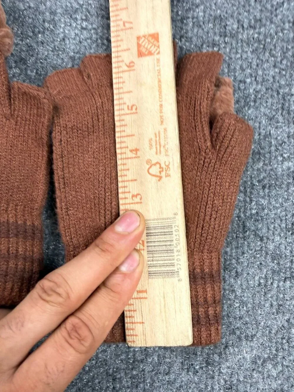 Harry Potter The Monster Book of Monsters Convertible Fingerless Gloves Mittens